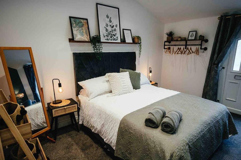 Boho Loft In Somerset - Private Parking Radstock Exterior foto